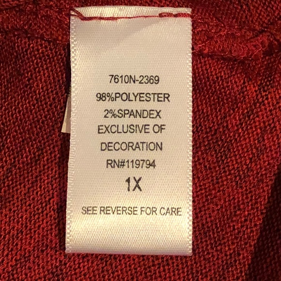 Beautiful Energe top with great design. - Picture 6 of 8